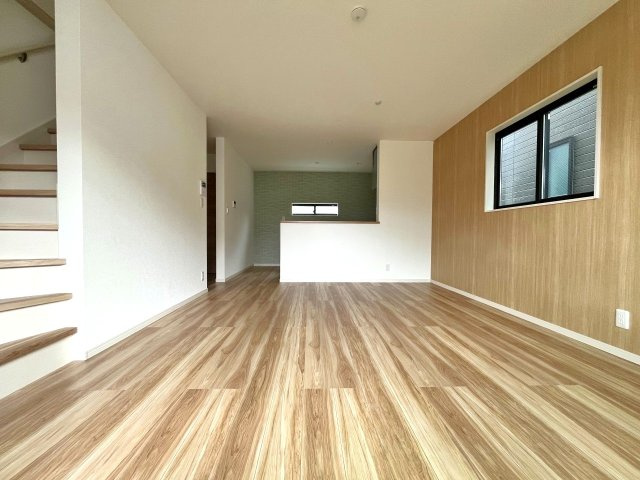 ♪弊社売主仲介手数料無料　新築戸建　2号棟（川崎区池上新町2丁目）全3棟の居間・リビング|こちらのリビングで趣味の時間をお楽しみください