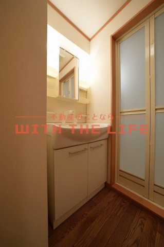 グランコート天神【キャッシュバック対象物件】の洗面所|使いやすい洗面所です