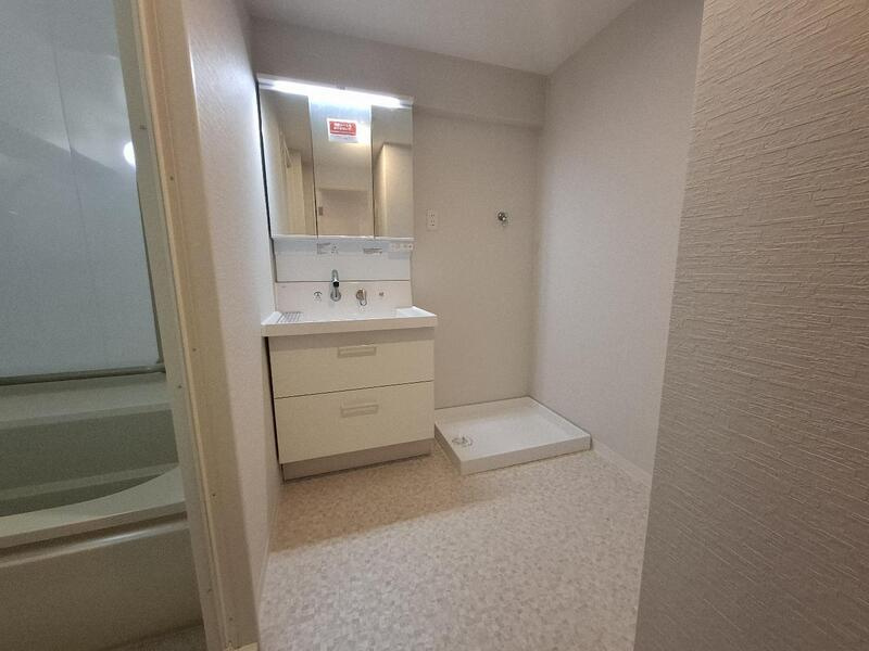 堺市中区東山の中古マンションの独立洗面台