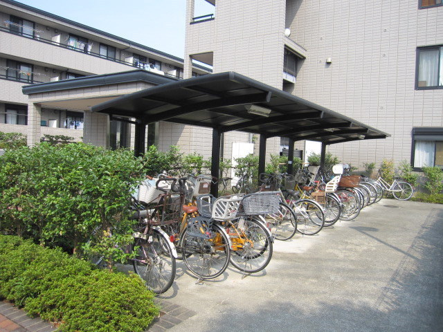 アステイオンⅣの駐車場|★屋根付き駐輪場★