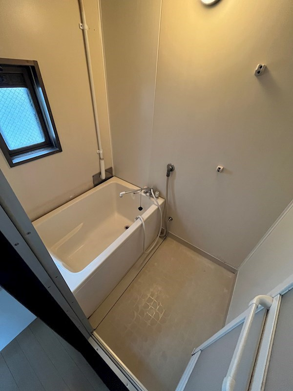 アーバン保城の浴室