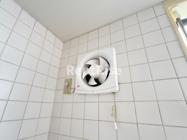 栄東ハイツのキッチン|キッチン換気扇