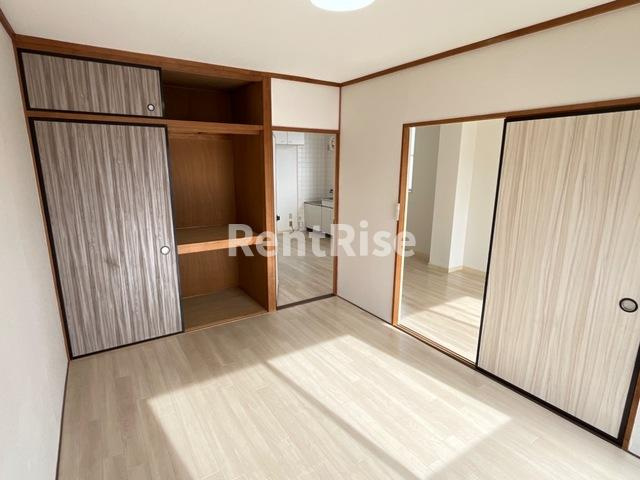 栄東ハイツの洋室|西洋室