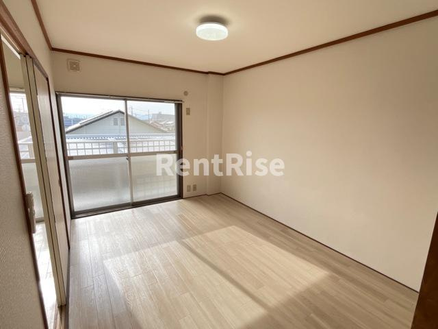 栄東ハイツの洋室|西洋室