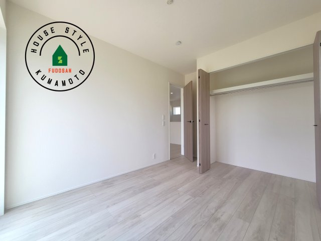 菊池市泗水町吉富第2-4棟（4号棟）の寝室|将来的に、琉球畳を引きまして和室風にすることも可能です。
