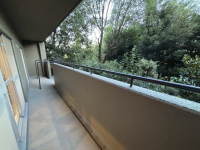 【バルコニー】 | 千里中央パークヒルズＢ棟