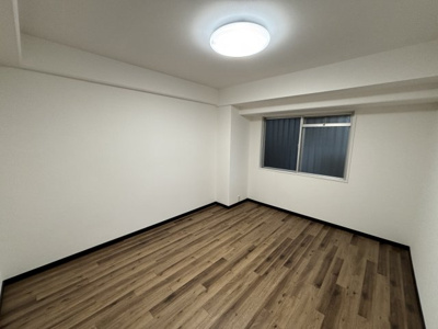 【洋室】 | 千里中央パークヒルズＢ棟