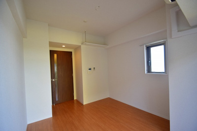 【洋室】 | M’プラザ小阪駅前