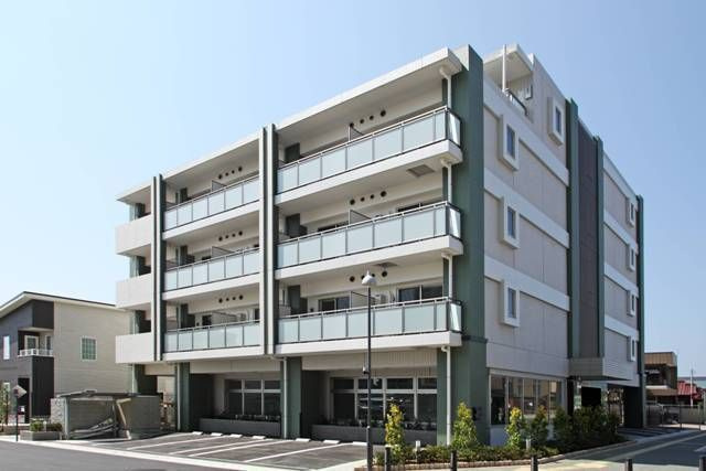レオ参拾八番館の外観