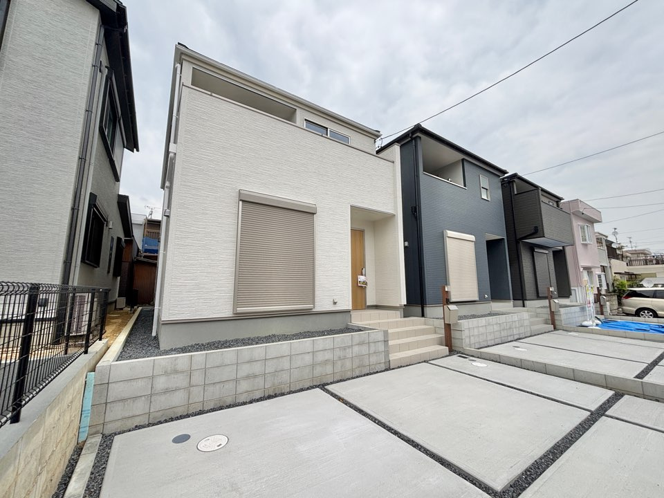 リーブルガーデン天白区高坂町　全3棟　新築住宅の外観