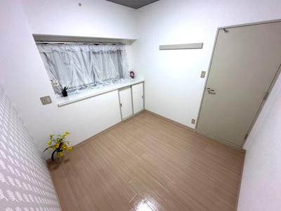 【洋室】 | メゾン・ドゥ・ボヌール