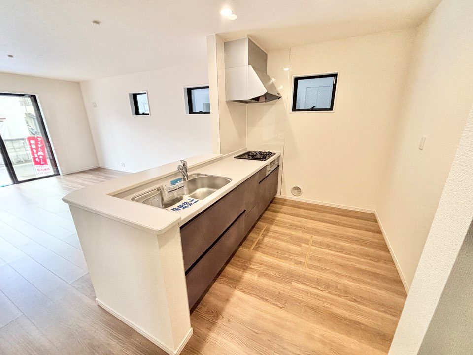 リーブルガーデン天白区高坂町　全3棟　新築住宅のキッチン