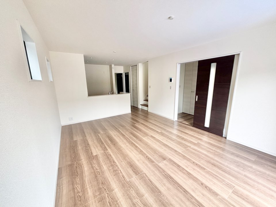 リーブルガーデン天白区高坂町　全3棟　新築住宅の居間・リビング