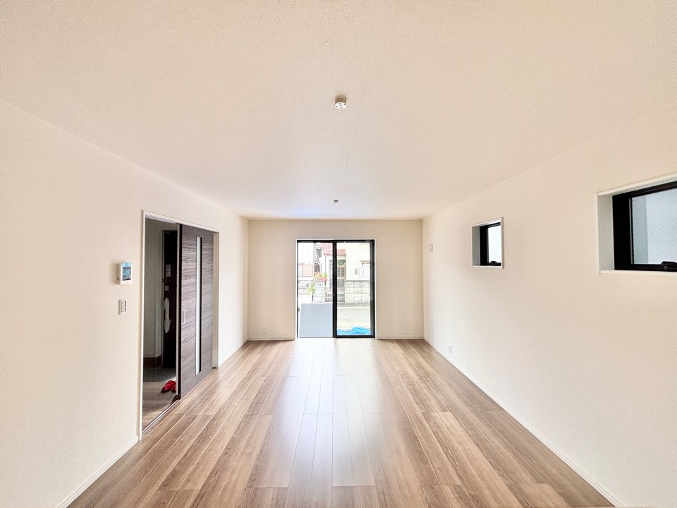 リーブルガーデン天白区高坂町　全3棟　新築住宅の居間・リビング