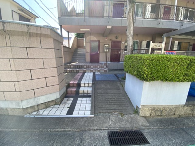 【エントランス】 | コーポ松田