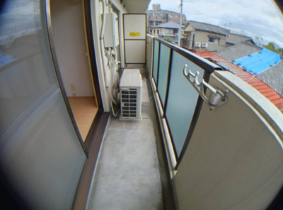 【バルコニー】 | 三恵上新庄ハイツ | 広々としたバルコニーです