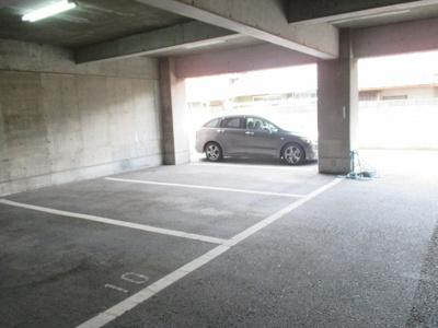 【駐車場】 | 三恵上新庄ハイツ | 駐車場です