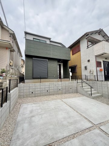 Terrechez天白区御前場町　全１棟　新築戸建の駐車場|駐車場に車を止められます