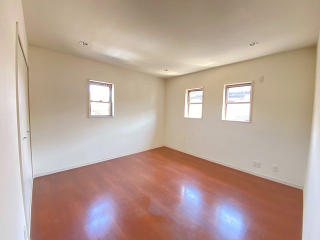 土浦市大岩田　中古戸建の居間・リビング