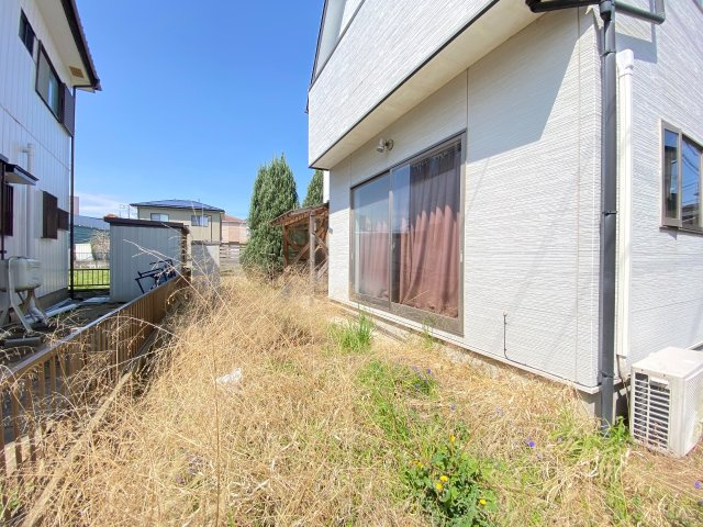 土浦市大岩田　中古戸建の庭