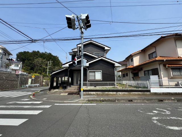 【一部リフォーム】日立市塙山町1丁目の前面道路含む現地写真
