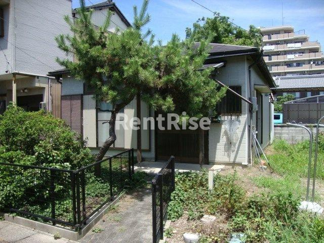 西市町貸家のエントランス|外観写真その他2