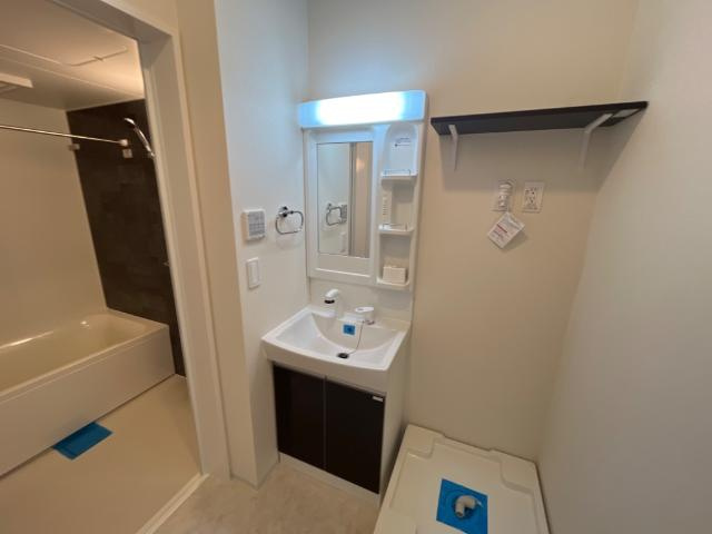 （仮）若木町3丁目新築アパートの洗面所|洗髪洗面化粧台（イメージ）