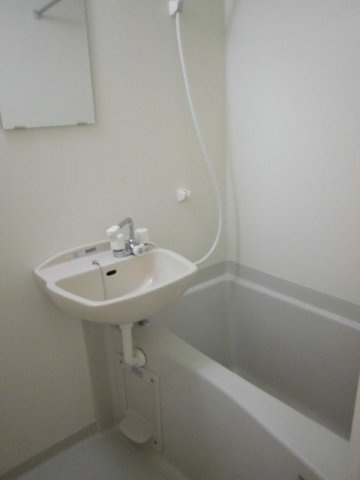 レオパレスフローラ小山の内装