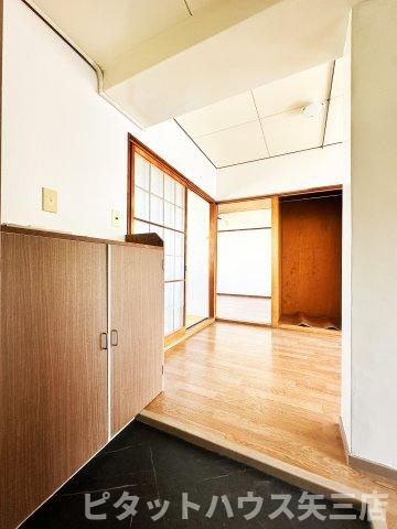 四宮ニューハウスの玄関|きれいな玄関です