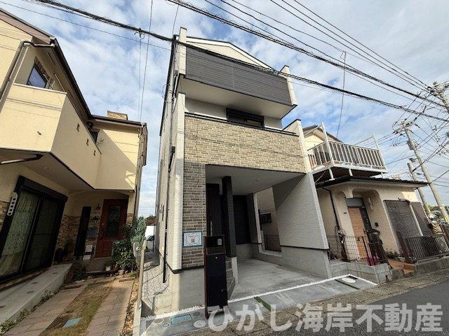 平塚市四之宮　新築戸建の前面道路含む現地写真|現地外観