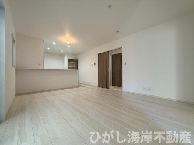 平塚市四之宮　新築戸建　全7棟のダイニング|15.6帖　LDK