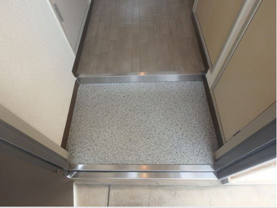 【玄関】 | ポンテ・ロッソ