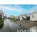 茅ヶ崎市堤　新築戸建の前面道路含む現地写真|4月13日撮影　建築中　現地外観