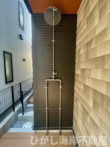 平塚市龍城ケ丘　新築戸建　全３棟の庭|外用シャワー