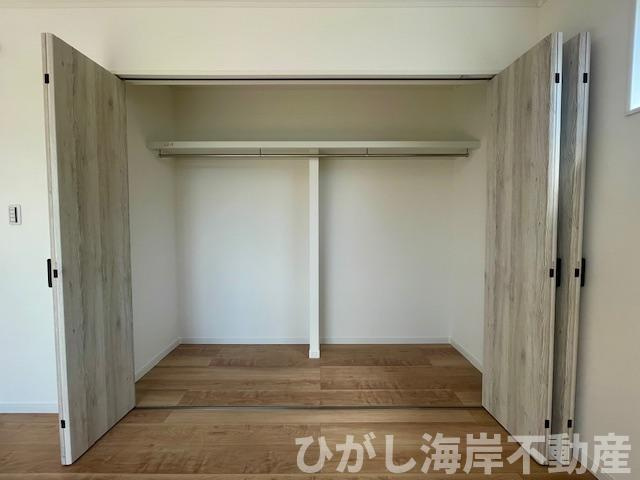 平塚市龍城ケ丘　新築戸建　全３棟の収納|各居室　収納スペース付き