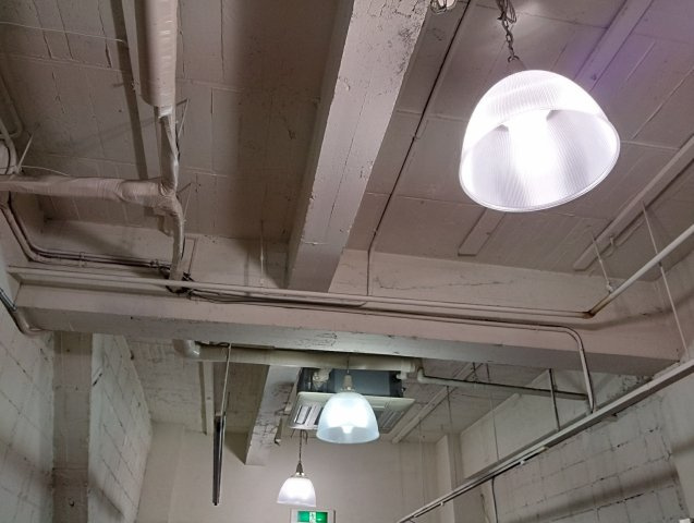 春貴ビル1階の設備|エアコン