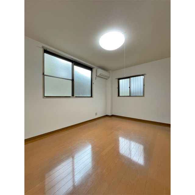 ハイム篠田の居間・リビング|洋室　7帖