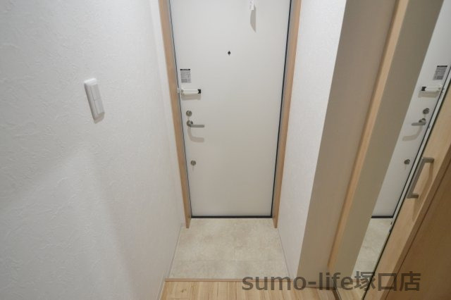 ワコーレヴィータ新伊丹の玄関