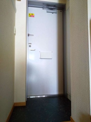 【玄関】 | レオパレスエスポワール新宿町