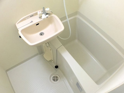 【浴室】 | レオパレスエスポワール新宿町 | 浴室乾燥機付き