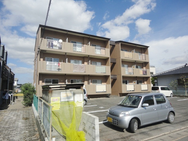 第2HIROハイツ【キャッシュバック対象物件】のエントランス