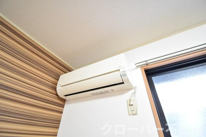 ハイツ田園 Ⅱ A棟の洋室|備付エアコン（北洋室）