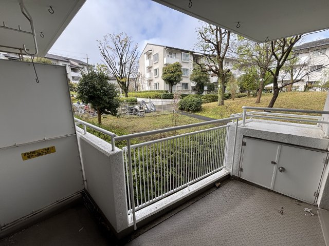 多摩市鶴牧４丁目の中古マンションの展望