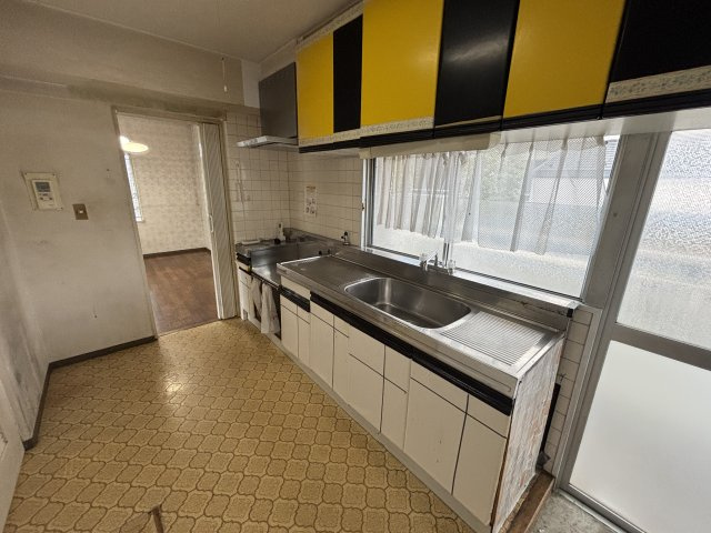 多摩市鶴牧４丁目の中古マンションのキッチン