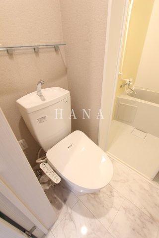 ユナイト子安台ラウンドハウスのトイレ