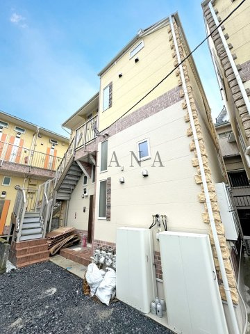 ユナイト子安台ラウンドハウスの外観