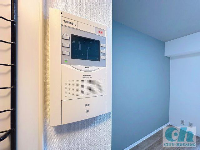 ストーク・ストラーダ雪ヶ谷 203号室のセキュリティ