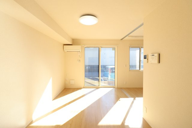 コモンシティハイツJの居間・リビング