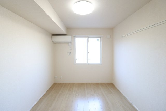 コモンシティハイツJの洋室