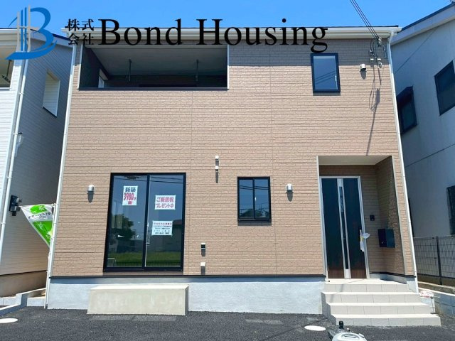 「SAFE365」「お車並列3台可」大久保町八木第3　全２棟2号棟の外観